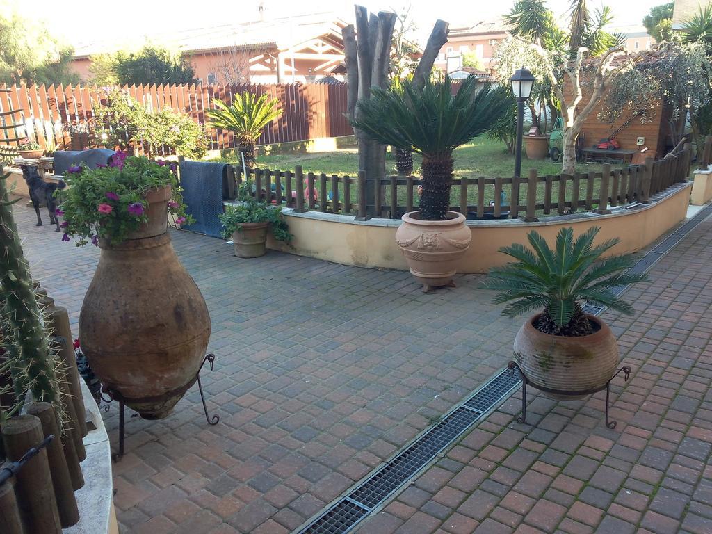 Il Casaletto Di Laura Bed & Breakfast Fiumicino Eksteriør bilde
